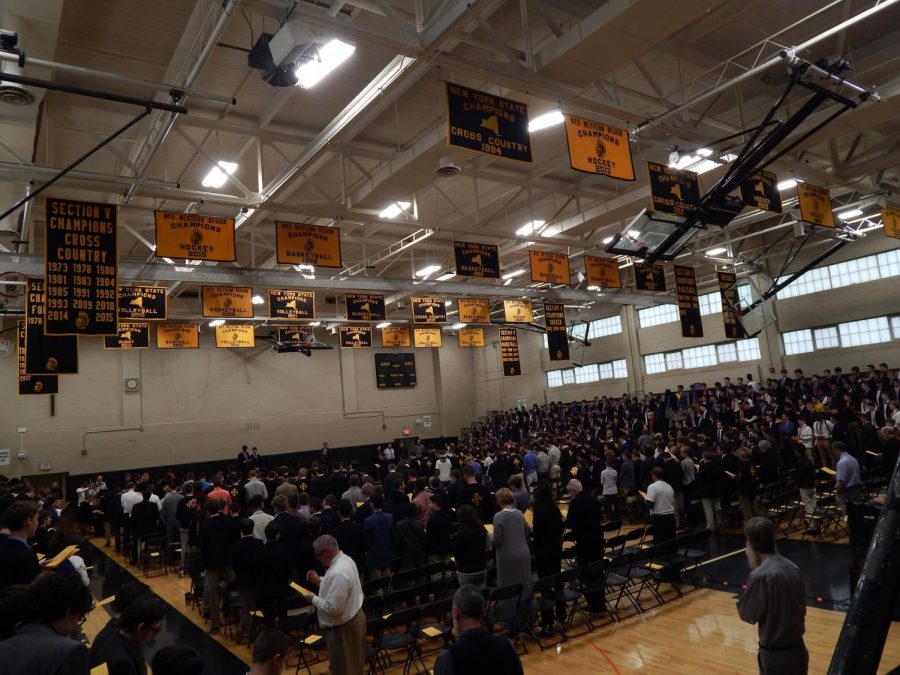 Students+recognize+the+diversity+of+faith+backgrounds+within+McQuaid+at+the+annual+Thanksgiving+Interfaith+Service.